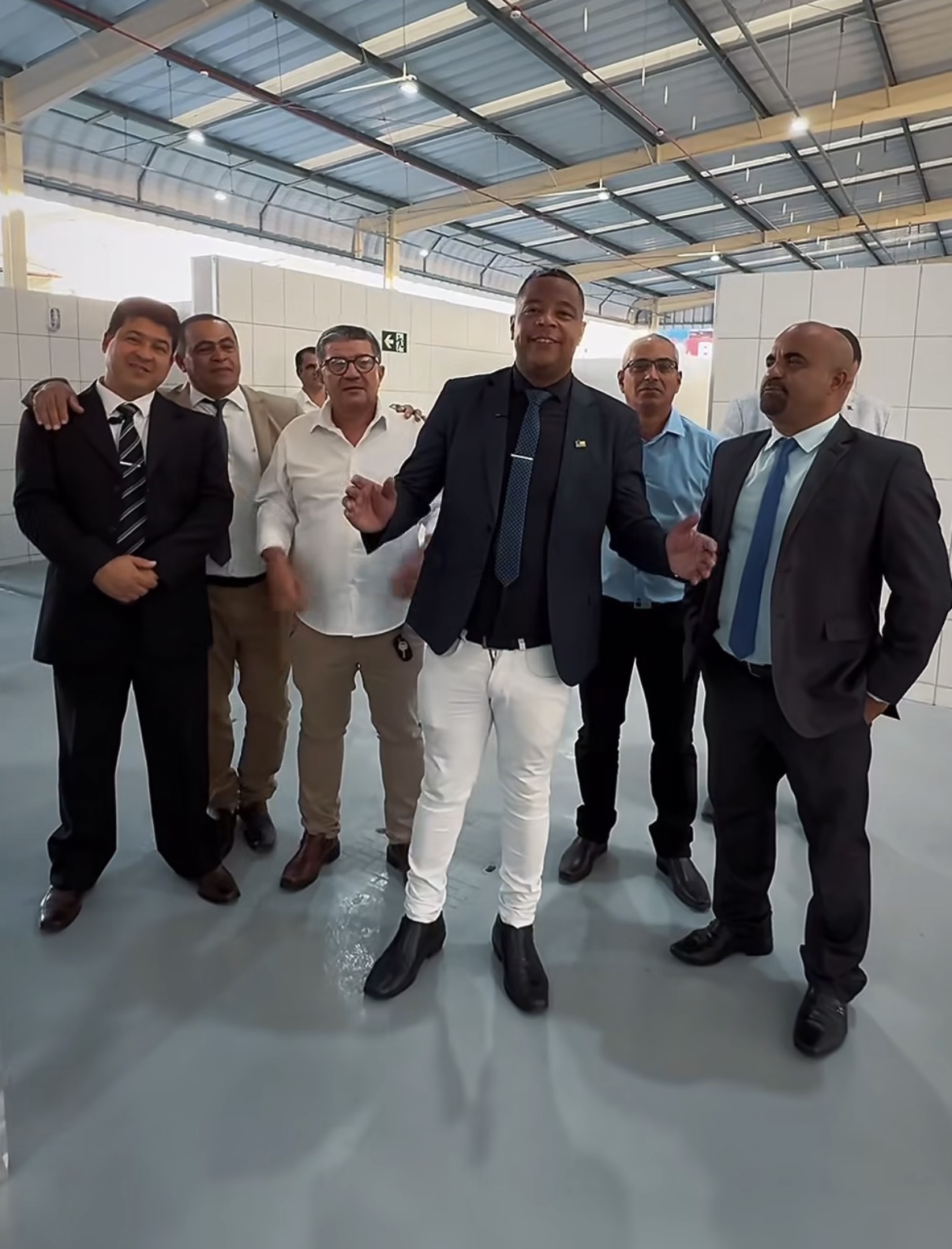 Feira pronta, memória curta: onde estavam esses vereadores quando os feirantes mais precisaram?