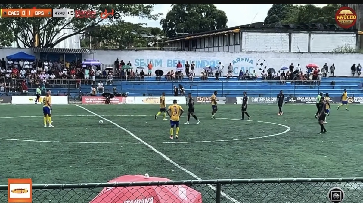 FINAL DA “COPA DA PAZ” TEM INVASÃO DE CAMPO E EXPÕE FALTA DE SEGURANÇA